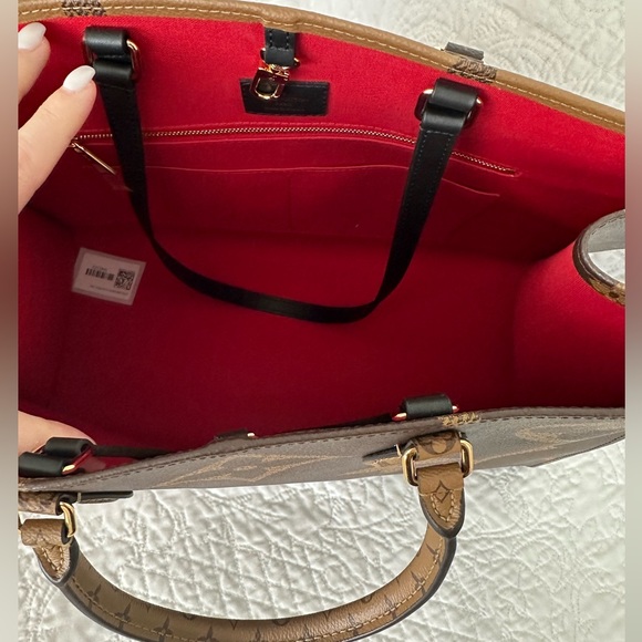 Louis Vuttion on the go GM - Picture 4 of 8